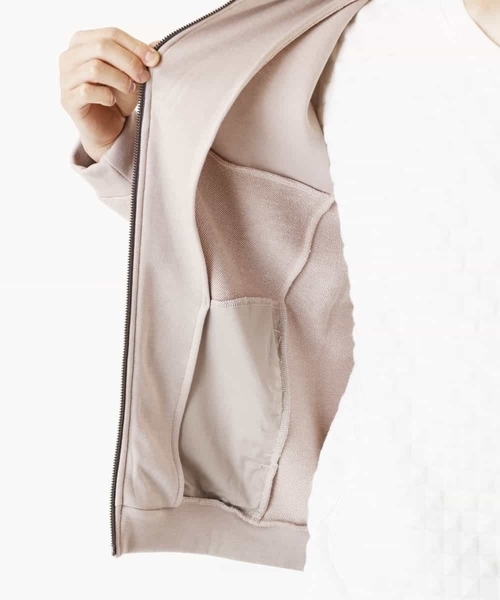 MK MICHEL KLEIN HOMME (エムケーミッシェルクランオム)の「切り替えデザインパーカー(パーカー・メンズ・ネイビー/ライトパープル/モカ・51/48/46)」の21枚目の写真