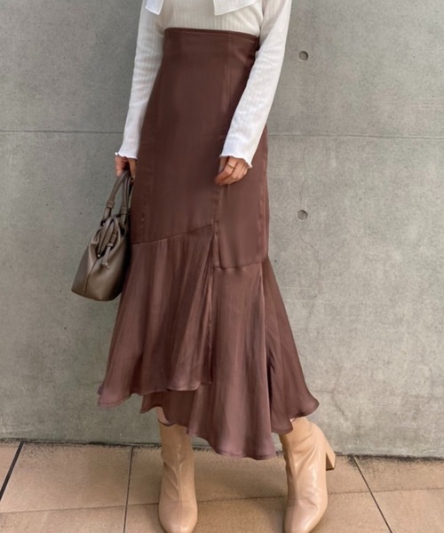 one after another NICE CLAUP（ワンアフターアナザーナイスクラップ）の「Sサイズあり　バックレースアップマーメイドスカート（スカート・レディース・ブラック/モカ/ライトベージュ/ドット/パープル系その他・SMALL/MEDIUM）」の3枚目の写真