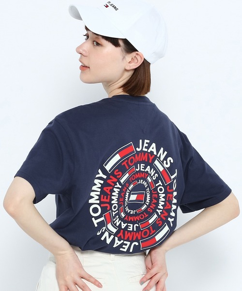 tommy jeans（トミー ジーンズ）の「サーキュラーロゴグラフィックTシャツ（Tシャツ/カットソー・メンズ・ホワイト/ネイビー・SMALL/MEDIUM/LARGE/X-LARGE）」の11枚目の写真
