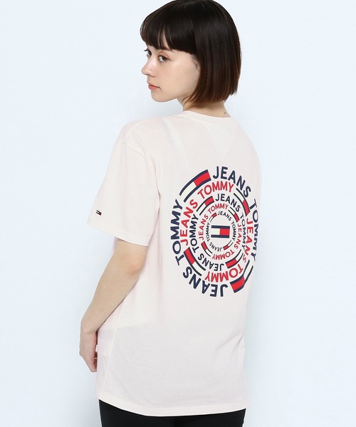 tommy jeans（トミー ジーンズ）の「サーキュラーロゴグラフィックTシャツ（Tシャツ/カットソー・メンズ・ホワイト/ネイビー・SMALL/MEDIUM/LARGE/X-LARGE）」の7枚目の写真