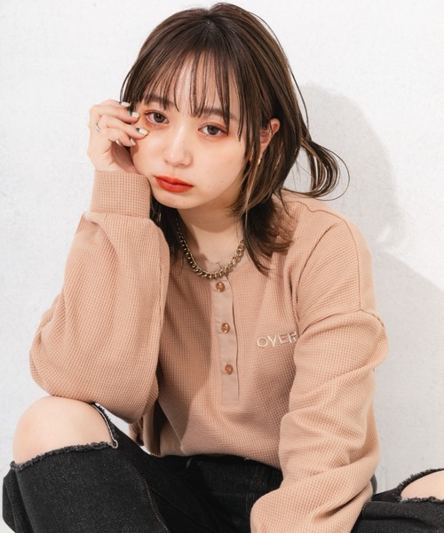 nemne store(ネンネストア)の「ワンポイント刺繍サーマルロンT(Tシャツ/カットソー・レディース・ベージュ/オレンジ/ブルー/アイボリー・フリー)」の6枚目の写真