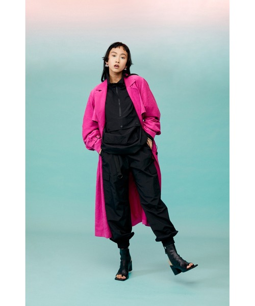 SLY（スライ）の「NYLON JOGGER PT ナイロン ジョガー パンツ（スラックス・レディース・ブラック/ピンク・1/2）」の18枚目の写真
