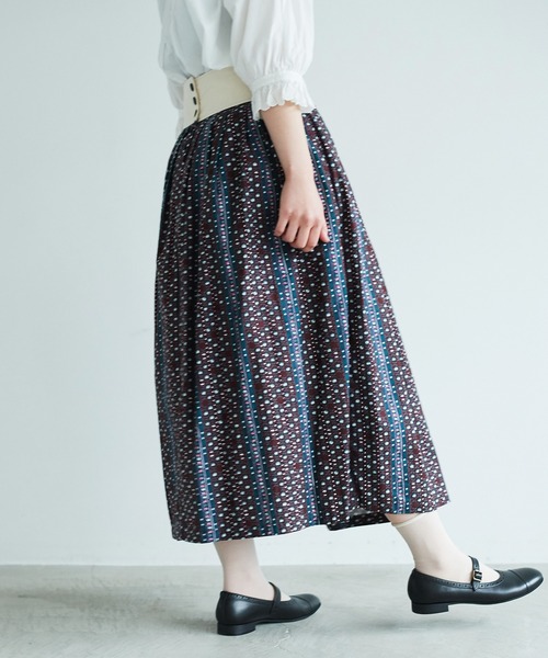 malle 20ビエラ小花ストライプ タックスカート Malle（マル）の「malle 20ビエラ小花ストライプ タックスカート