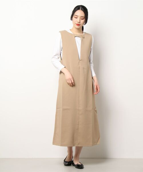 STYLEBLOCK（スタイルブロック）の「カルゼ2WAY深Vネックワンピース（ワンピース・レディース・ベージュ/ブラック/ホワイト系その他・M）」の3枚目の写真