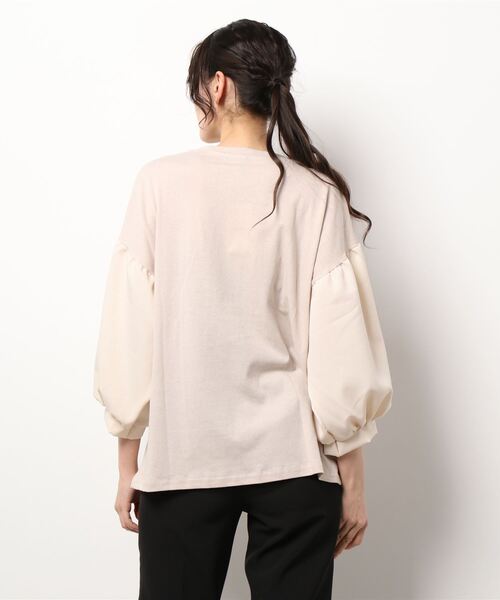 reca(レカ)の「異素材ドッキングボリュームスリーブカットソー(Tシャツ/カットソー・レディース・グレイッシュブルー/ベージュ/ブラック・FREE)」の5枚目の写真