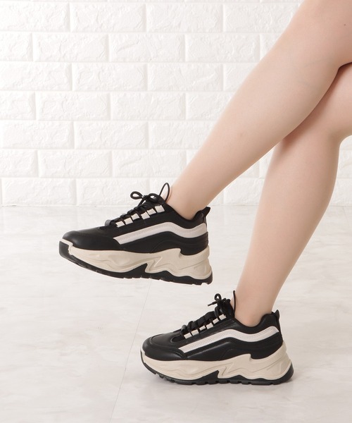 Lace Ladies（レースレディース）の「厚底レースアップミドルカットスニーカー（スニーカー・レディース・ブラック/アイボリー・22.5/24.5/24/23.5/25/23）」の7枚目の写真