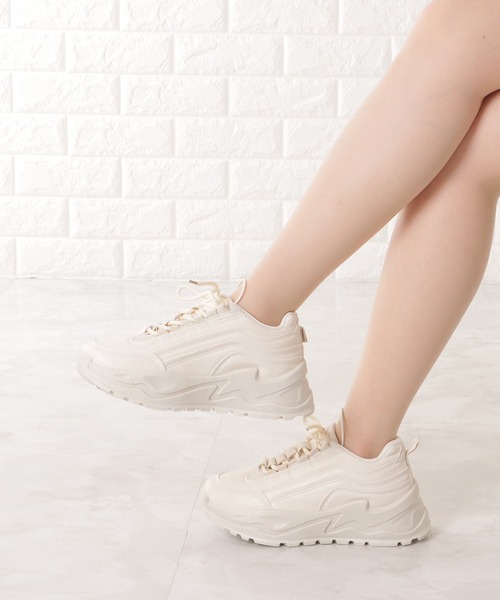 Lace Ladies（レースレディース）の「厚底レースアップミドルカットスニーカー（スニーカー・レディース・ブラック/アイボリー・22.5/24.5/24/23.5/25/23）」の14枚目の写真