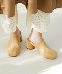 menue（メヌエ）の「ころんとしたシルエット 5.5cmヒール ミュール（サンダル・レディース）」