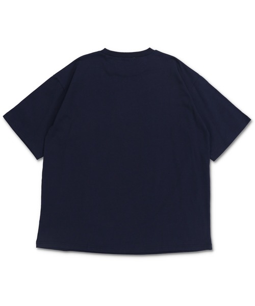 SPINNS（スピンズ）の「【ゆったりシルエット】RENOWNEDロゴ ビッグシルエットTシャツ（Tシャツ/カットソー・レディース・ブラック/ダークグリーン/ネイビー/オフホワイト/マスタード/レンガ・ONESIZE）」の14枚目の写真