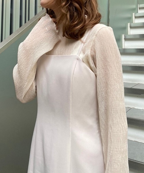 one after another NICE CLAUP(ワンアフターアナザーナイスクラップ)の「ベルスリーブプリーツトップス(Tシャツ/カットソー・レディース・ブラック/ベージュ/アイボリー・FREE)」の11枚目の写真