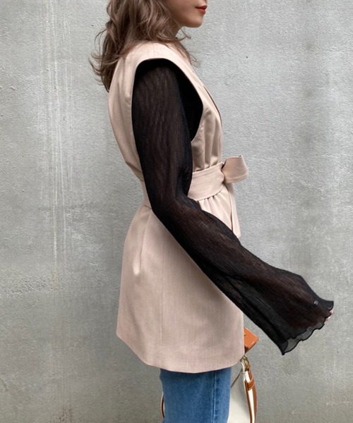 one after another NICE CLAUP(ワンアフターアナザーナイスクラップ)の「ベルスリーブプリーツトップス(Tシャツ/カットソー・レディース・ブラック/ベージュ/アイボリー・FREE)」の22枚目の写真