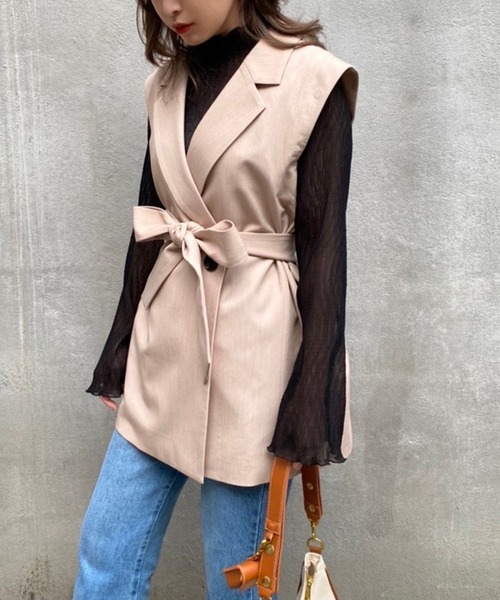 one after another NICE CLAUP(ワンアフターアナザーナイスクラップ)の「ベルスリーブプリーツトップス(Tシャツ/カットソー・レディース・ブラック/ベージュ/アイボリー・FREE)」の20枚目の写真