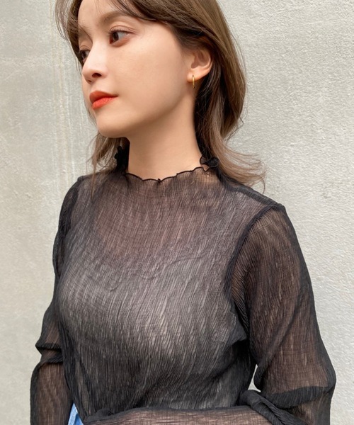 one after another NICE CLAUP(ワンアフターアナザーナイスクラップ)の「ベルスリーブプリーツトップス(Tシャツ/カットソー・レディース・ブラック/ベージュ/アイボリー・FREE)」の18枚目の写真