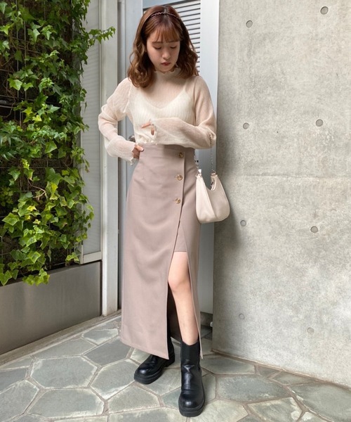 one after another NICE CLAUP(ワンアフターアナザーナイスクラップ)の「ベルスリーブプリーツトップス(Tシャツ/カットソー・レディース・ブラック/ベージュ/アイボリー・FREE)」の4枚目の写真