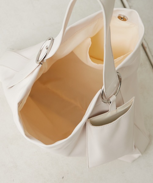 ♡かわいやいちご♡　トリプルエッグバッグ/ノーマル　ベルト付　3点セット 即発 Tory Burch エラ バイオ ミニ トート 145613 (Tory Burch