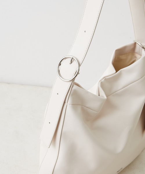 美品　Ch!iiibag チーバック　 ベルトトート chiiiibag チーバック ベルトトート