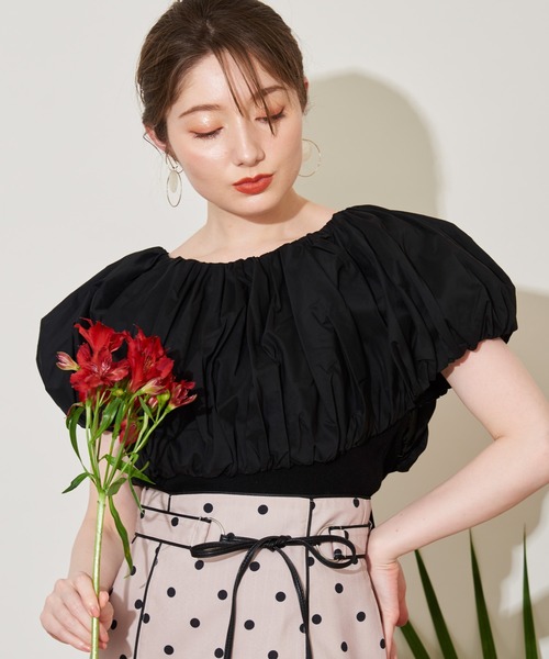 NOELA（ノエラ）の「ボリュームカラードッキングニット（ニット/セーター・レディース・ブラック/ベージュ/オフホワイト・フリー）」の3枚目の写真