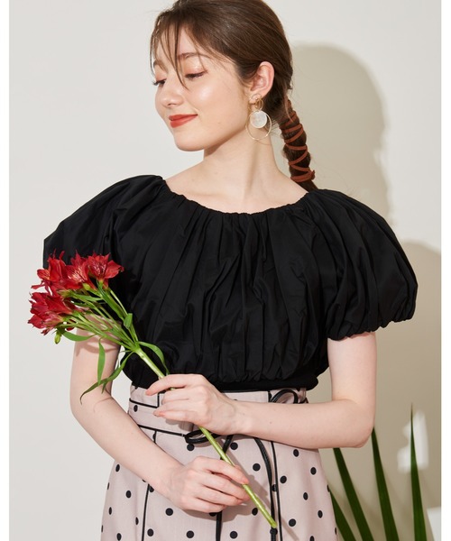 NOELA（ノエラ）の「ボリュームカラードッキングニット（ニット/セーター・レディース・ブラック/ベージュ/オフホワイト・フリー）」の14枚目の写真