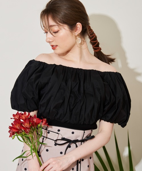 NOELA（ノエラ）の「ボリュームカラードッキングニット（ニット/セーター・レディース・ブラック/ベージュ/オフホワイト・フリー）」の8枚目の写真