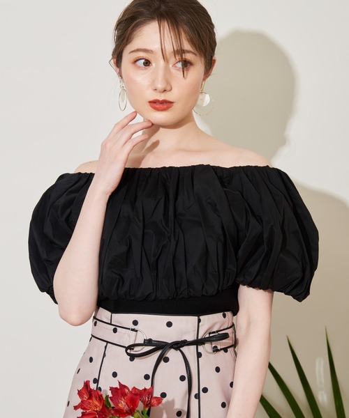 NOELA（ノエラ）の「ボリュームカラードッキングニット（ニット/セーター・レディース・ブラック/ベージュ/オフホワイト・フリー）」の6枚目の写真