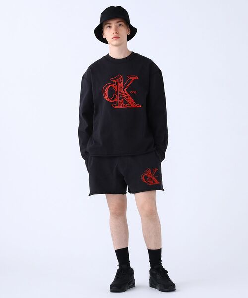 Calvin Klein（カルバン・クライン）の「ジェンダーレス ショート