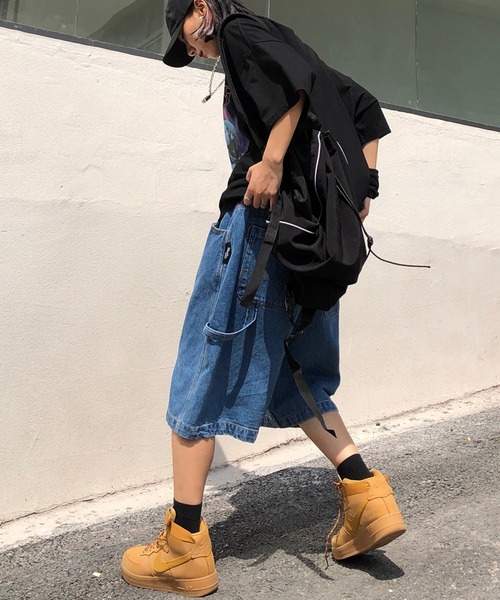 ARULE（アルール）の「A'GEM/9 × .kom『ARULE/アルール』ワイドシルエット ハーフレングス デニムワークパンツ（デニムパンツ・レディース・ブルー・M/L）」の5枚目の写真