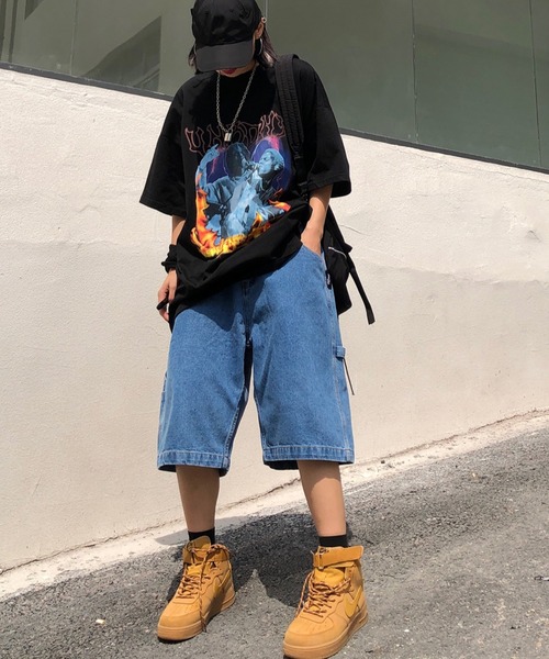 ARULE（アルール）の「A'GEM/9 × .kom『ARULE/アルール』ワイドシルエット ハーフレングス デニムワークパンツ（デニムパンツ・レディース・ブルー・M/L）」の4枚目の写真