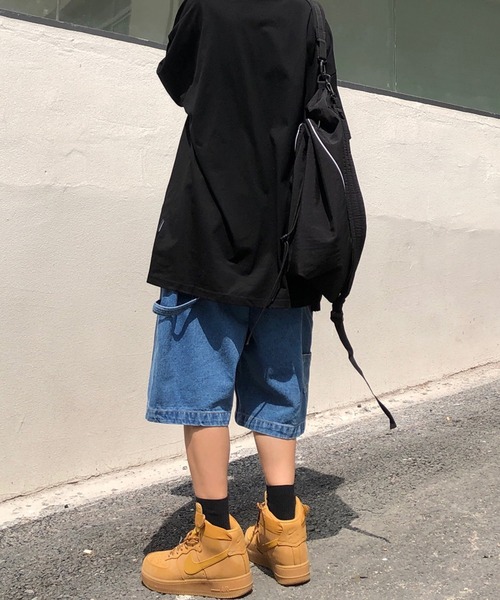 ARULE（アルール）の「A'GEM/9 × .kom『ARULE/アルール』ワイドシルエット ハーフレングス デニムワークパンツ（デニムパンツ・レディース・ブルー・M/L）」の2枚目の写真