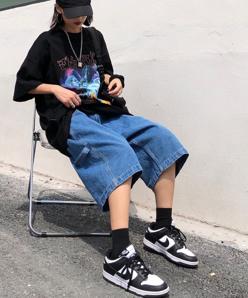 ARULE（アルール）の「A'GEM/9 × .kom『ARULE/アルール』ワイドシルエット ハーフレングス デニムワークパンツ（デニムパンツ・レディース・ブルー・M/L）」の7枚目の写真