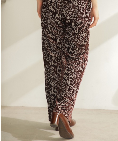 CREOLME（クレオルム）の「(CREOLME)ベロアオパールパンツ（その他パンツ・レディース・ブラウン/イエロー・ONE SIZE）」の11枚目の写真