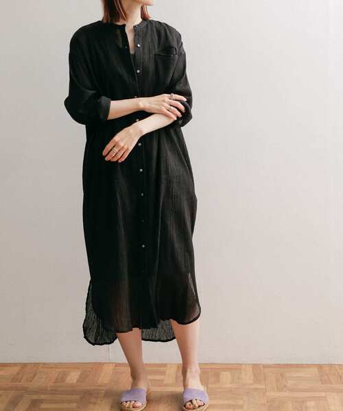mizuiroind(ミズイロインド)の「mizuiro ind crape stand collar one-piece(ワンピース・レディース・ブラック/オフホワイト・FREE)」の2枚目の写真