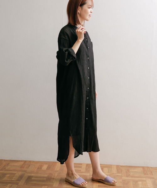 mizuiroind(ミズイロインド)の「mizuiro ind crape stand collar one-piece(ワンピース・レディース・ブラック/オフホワイト・FREE)」の4枚目の写真