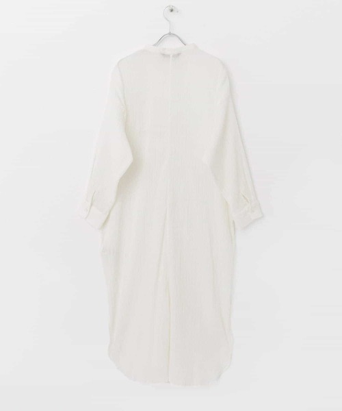 mizuiroind(ミズイロインド)の「mizuiro ind crape stand collar one-piece(ワンピース・レディース・ブラック/オフホワイト・FREE)」の16枚目の写真