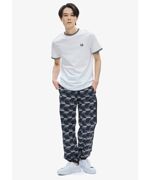 FRED PERRY フレッドペリー Tシャツ　メッシュトップス　ホワイト FRED PERRY フレッドペリー レーストップ Tシャツ カットソー