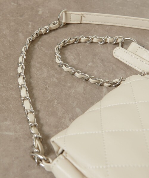 FREAK'S STORE（フリークスストア）の「【WEB限定】キルティングミニショルダーバッグ（ショルダーバッグ・レディース・ナチュラル/ブラック/グリーン/キャメル・ONE SIZE）」の11枚目の写真