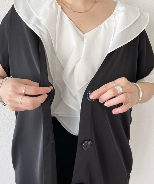 wee9s（ウィークス）の「over size satin like vest / オーバーサイズサテンライクベスト（ベスト・レディース・カーキ/ブラック・FREE）」の10枚目の写真