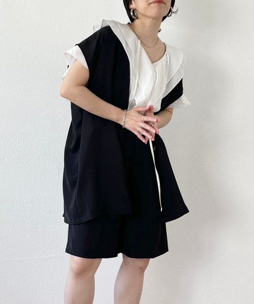wee9s（ウィークス）の「over size satin like vest / オーバーサイズサテンライクベスト（ベスト・レディース・カーキ/ブラック・FREE）」の3枚目の写真