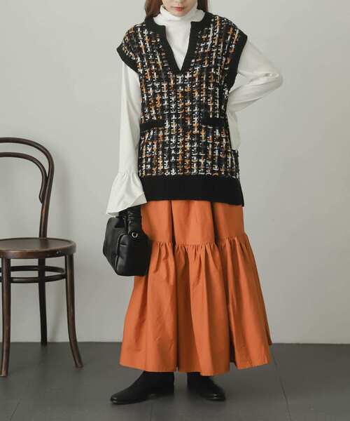 SENSE OF PLACE by URBAN RESEARCH（センスオブプレイスバイアーバンリサーチ）の「ツイードライクニットベスト（ベスト・レディース・ブラック系その他/ブラウン系その他/ブルー系その他・ONE）」の2枚目の写真