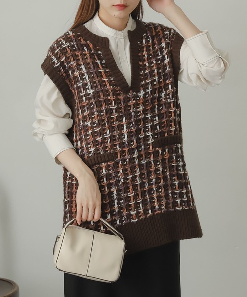 SENSE OF PLACE by URBAN RESEARCH（センスオブプレイスバイアーバンリサーチ）の「ツイードライクニットベスト（ベスト・レディース・ブラック系その他/ブラウン系その他/ブルー系その他・ONE）」の11枚目の写真