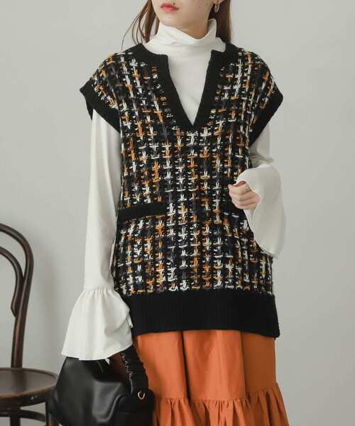 SENSE OF PLACE by URBAN RESEARCH（センスオブプレイスバイアーバンリサーチ）の「ツイードライクニットベスト（ベスト・レディース・ブラック系その他/ブラウン系その他/ブルー系その他・ONE）」の22枚目の写真