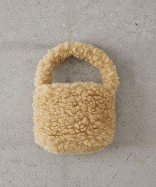 EFOLE（エフォル）の「フェイクファー　もこもこ　ミニバッグ（ハンドバッグ・レディース・パープル/イエロー/ミント/キャメル・FREE）」の16枚目の写真