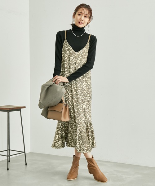 ROPE' PICNIC(ロペピクニック)の「リンクコーデ/花柄ベロアキャミワンピース(ワンピース・レディース・グレー系その他/カーキ・38)」の13枚目の写真