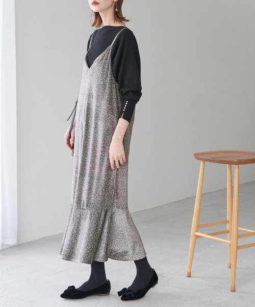 ROPE' PICNIC(ロペピクニック)の「リンクコーデ/花柄ベロアキャミワンピース(ワンピース・レディース・グレー系その他/カーキ・38)」の19枚目の写真