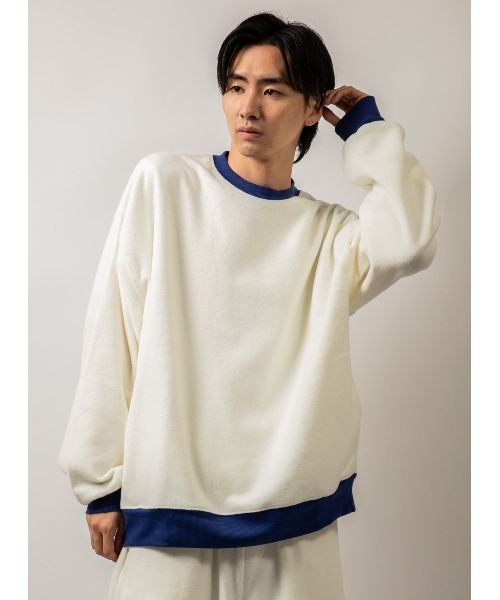 Beno（ビーノ）の「カラーマイクロフリース ビッグシルエット  リンガートレーナー（スウェット・メンズ・ホワイト/ブラック/パープル/イエロー/ブルー/グリーン・M/L）」の19枚目の写真