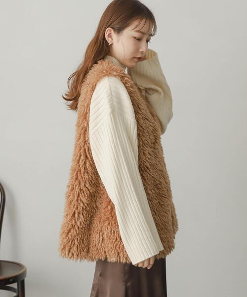 SENSE OF PLACE by URBAN RESEARCH（センスオブプレイスバイアーバンリサーチ）の「プードルファーベスト（その他アウター・レディース・ベージュ/アイボリー/ブラック・ONE）」の19枚目の写真