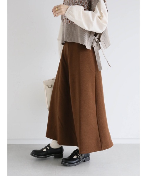 ehka sopo（エヘカソポ）の「カットフレアスカート（スカート・レディース・ブラック/ブラウン/グリーン・ﾌﾘ-）」の2枚目の写真