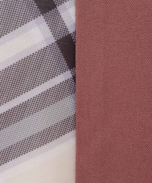 31 Sons de mode（トランテアン　ソン　ドゥ　モード）の「チェック切替タックスカート（スカート・レディース・ネイビー/ピンク/クリーム・36/38）」の8枚目の写真