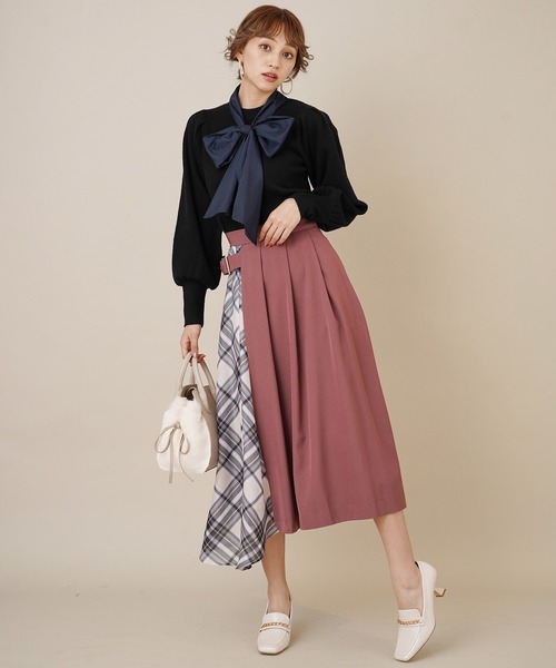31 Sons de mode（トランテアン　ソン　ドゥ　モード）の「チェック切替タックスカート（スカート・レディース・ネイビー/ピンク/クリーム・36/38）」の17枚目の写真