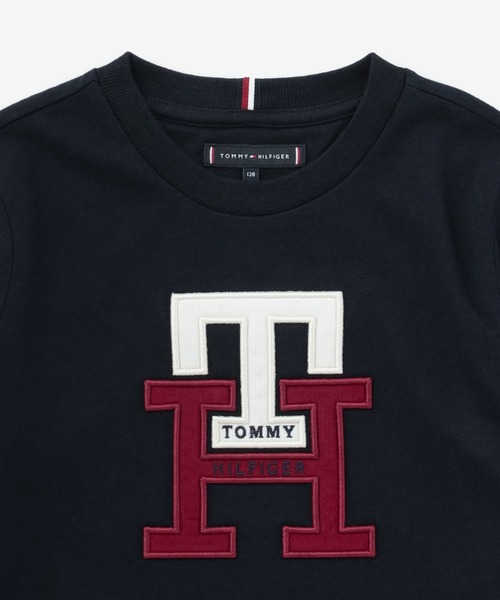 TOMMY HILFIGER(トミーヒルフィガー)の「BOYS ボールドモノグラムロングスリーブTシャツ(Tシャツ/カットソー・キッズ・オフホワイト/ネイビー・120cm/80cm/90cm/110cm/100cm)」の4枚目の写真