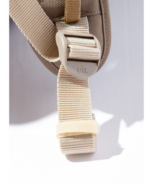 F/CE. (エフシーイー)の「F/CE. 950 TRAVEL BACKPACK / エフシーイー 950トラベルバックパック(バックパック/リュック・メンズ・ブラック・FREE)」の13枚目の写真